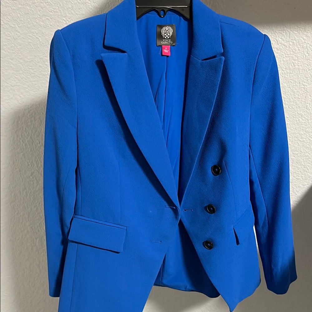 Vince Camuto Blue Blazer with Structured Shoulders